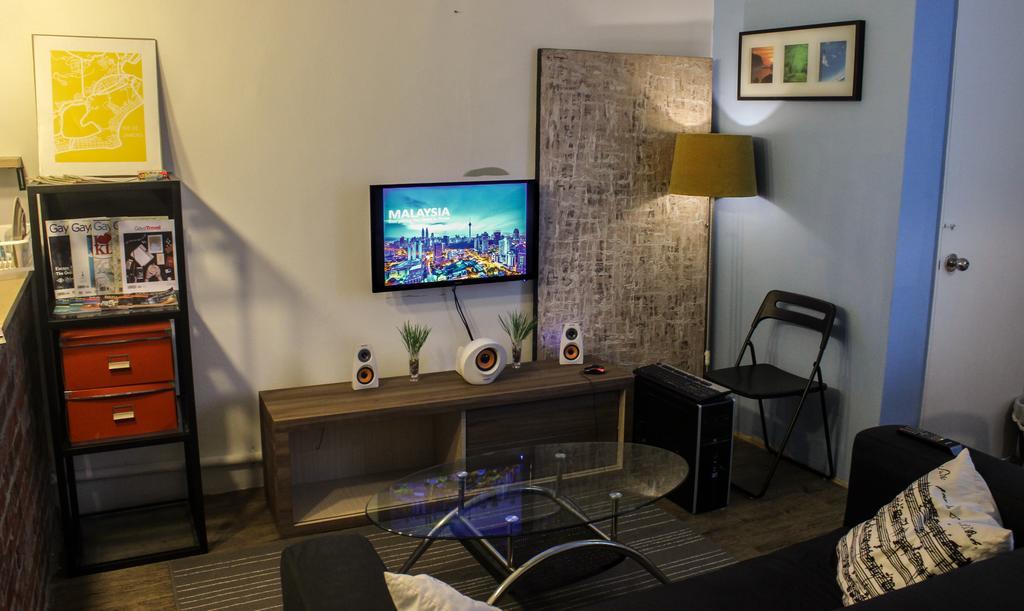 Dreamville Hostel Ampang  Exterior photo